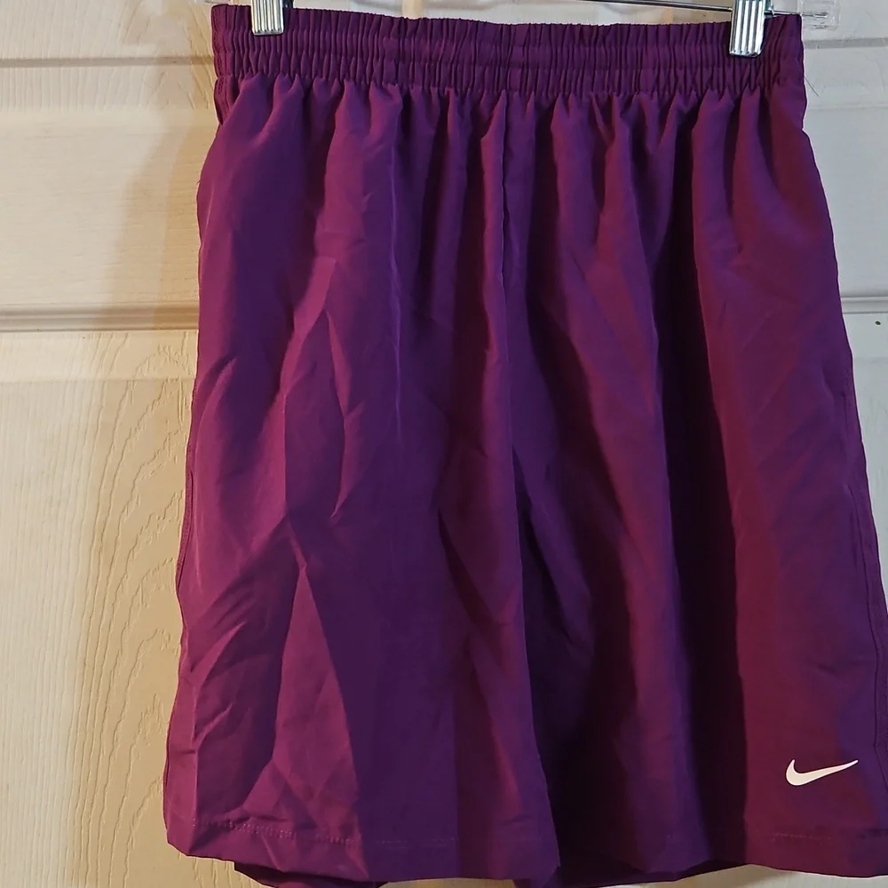 Nike Kids' Dri-FIT Multi Woven Shorts: PURPLE: NEW WITH TAGS: SIZE XL